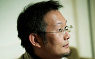 八木竜一