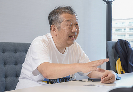 今間 俊博